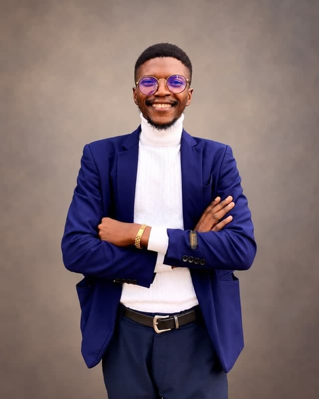 Mr Emmanuel Oluwaseyi Agbede